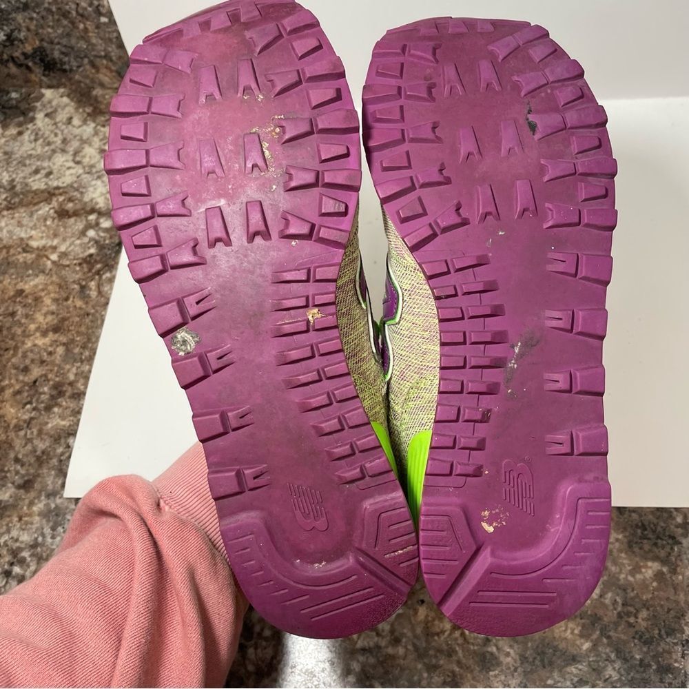 New Balance Green Athletic Training Shoes - Picture 6 of 7